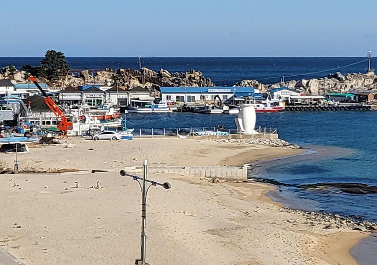 Seaside Pension Koszong Kültér fotó